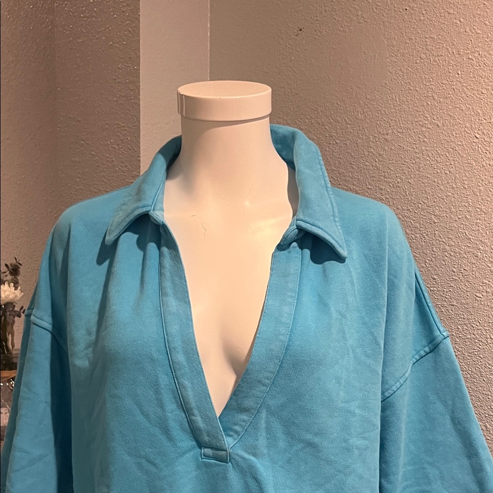 Blue Women's Top aerie oversized size large super soft, great color, beautiful